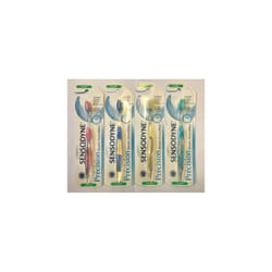 4 Sensodyne Toothbrush Souple (Soft)