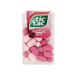 Tic Tac Strawberry Fields 18g (Pack of 24 x 18g)