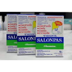 3 x 10 pieces Salonpas Body Aches Pain Relief Plaster Neck Shoulders