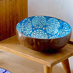 Natural Coconut Shell Storage Bowl Coconut Serving Bowls Candy Container Nuts Holder for Vegans Breakfast