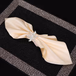 6 Pieces Snowflake Napkin Rings Christmas Snowflake Napkin Holder Rings for Christmas Holiday Table Decoration