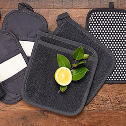 4Pcs Pot Mat Cotton Cloth Pot Holders Looped Gloves Terry Pot Kitchen Holders Cushion Pocket Tool Potholder Gloves Red