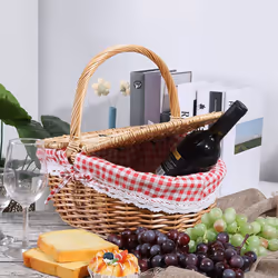2X Country Style Wicker Picnic Basket Hamper with Lid and Handle & Liners for Picnics, Parties, Wedding and BBQs