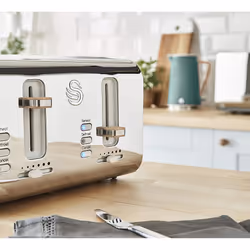 Swan ST14620WHTN, 4 Slice Nordic Toaster, Soft Touch Housing and Matt Finish - Green
