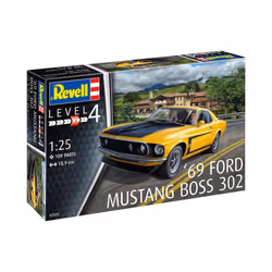 1:25 2010 Ford Mustang GT Car Model Kit