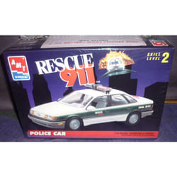 AMT #6417 ERTL Rescue 911 Police Car 1/25 Scale Plastic Model Kit
