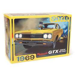 AMT 1180M 1969 Plymouth GTX Hardtop Pro Street 1:25 Model Kit