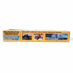 AMT 1399 Fruehauf Flatbed Trailer 1:25 Model Kit