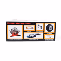 AMT 1957 Ford Thunderbird 1:25 Scale Model Kit