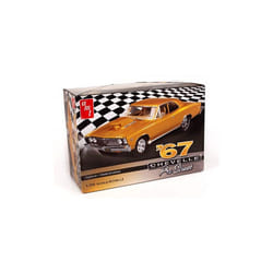 AMT 1967 Chevy Chevelle Pro Street 1:25 Scale Model Kit