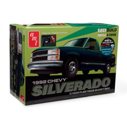 AMT 1992 Chevrolet Silverado Shortbed Fleetside Pickup Easy Build 1:25 Scale Model Kit