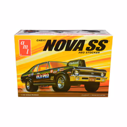 AMT Skill 2 Model Kit 1972 Chevrolet Nova SS \Pro Stocker\