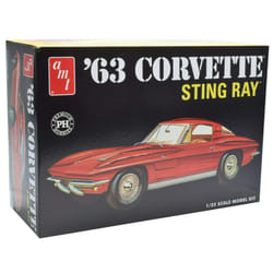 AMT/Premium Hobbies 1963 Corvette Sting Ray 1:25 Plastic Model Car Kit