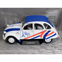 Citroen 2CV6 Region Paris 1982 1:18 Scale Solido 1805018