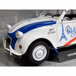 Citroen 2CV6 Region Paris 1982 1:18 Scale Solido 1805018