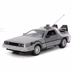 Back to the Future DeLorean Time Machine with Light 1:24 Die-Cast