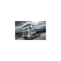 MERCEDES BENZ ACTROS GIGASPACE - TRUCKS & TRAILERS 1:24 MODEL - ITALERI 3905