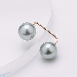 Simple Double Pearl Brooch Anti-glare Buckle Neckline Cardigan Pearl Buckle Pin Fixed Clothes Elegant Brooch Ladies Jewelry - grey