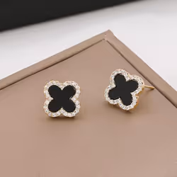 Exquisite Rhinestone Clover Stud Earrings For Women Fashion Shiny Rhinestone Four Leaf Clover Earrings No Allergy Earrings Jewelry - gold