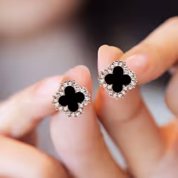 Simple Rhinestone Clover Stud Earrings For Women Girl Fashion Earring No Allergy Four Leaf Clover Earrings Jewelry - gold