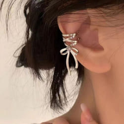 Pink Butterfly Ear Cuff Earrings For Women Girls Fashion Bowknot No Piercing Clips Earring Fake Piercing Ballet Clip On - as the picture, Rightâ1PCS