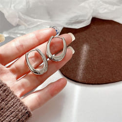 Trendy Geometric Metal Hoop Earrings For Womens Fashionable Jewelry Accessories Delicate Earrings For Party - silver