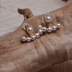 Chic Imitation Pearl Geometric Fan Shaped Elegant Stud Earrings For Women Girls Jewelry Party Asseccoires