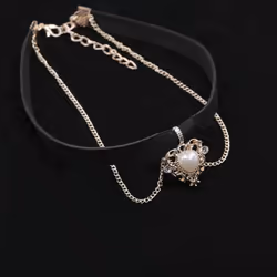 Vintage Black Love Heart Pendant Necklace For Women Gifts