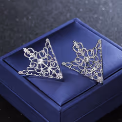 Brooch Vintage Triangle Shirt Collar Pin Hollow Metal Needle Brooch For Women Men Lapel Pin Clothes Decor - silver