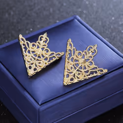 Brooch Vintage Triangle Shirt Collar Pin Hollow Metal Needle Brooch For Women Men Lapel Pin Clothes Decor - bronze