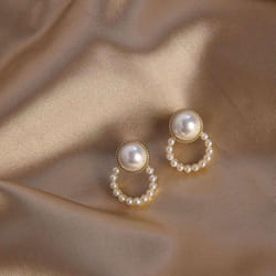 Korean Simple Stud Earrings Temperament Sweet Pearl Flower Earrings Female Jewelry