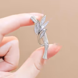 Elegant Retro Green Plant Bamboo Shape Brooch Pin For Women Collar Accessories - silver