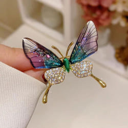 Explosion-proof Butterfly Brooch Insect Corsage Women&apos;s Accessory Acrylic Transparent Wings High-grade Clothing Pin - purple