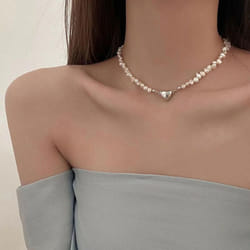 Korean Pearl Chain Choker Necklace Magnetic Heart Pendant For Women Girls  Jewelry Bridal Engagement Gifts