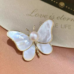 1pc Luxury White Butterfly Brooch Delicate Insect Pin Ladies Party Favor - white