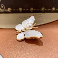 1pc Luxury White Butterfly Brooch Delicate Insect Pin Ladies Party Favor - white
