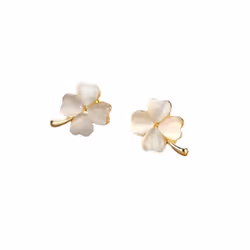Four-leaf Clover Earrings Female Summer Cat&apos;s Eye Stone Earrings New Tide Niche Senior Sense Of Temperament Earrings