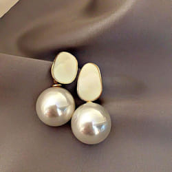 Cute Temperament Imitation Pearl Drop Earrings For Women Enamel Elegant Vintage Geometric Earrings Wedding Party Jewelry Gift - white