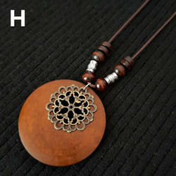 1pc Leaves Long Chain Choker Beaded Pendant Wooden Necklace Gift Ethnic Style Jewelry Vintage - H