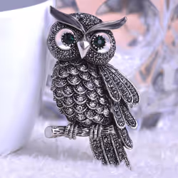 Vintage Owl Brooch Corsage Scarf Clip Antique Gold Plated Crystal Parrot Brooches - Grey