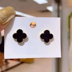 Senior Sense Of Four-leaf Clover Light Luxury Temperament Women&apos;s Earrings Daily Versatile Simple Earrings - black