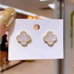 Senior Sense Of Four-leaf Clover Light Luxury Temperament Women's Earrings Daily Versatile Simple Earrings - white