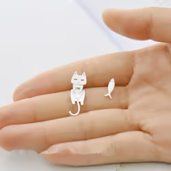 1 Pair Asymmetric Cat Fish Stud Earrings For Women Gift Fashion Earrings Jewelry Gift - Silver