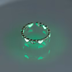 &quot;glowing Star Ring: Creative Luminous Star-shaped Accessory For Students To Shine On Instagram!&quot; - fluorescent gree ...