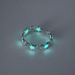 &quot;glowing Star Ring: Creative Luminous Star-shaped Accessory For Students To Shine On Instagram!&quot; - fluorescent green, Five-pointed star ring