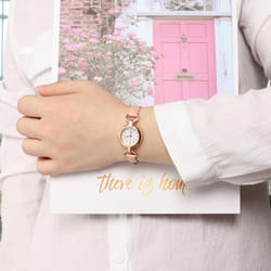Popular Women Watch Simple Girl Pu Leather Strap Women Fashion Quartz Wrist Watch Mini Thin Dial Watches Quartz Wrist Watches - pink