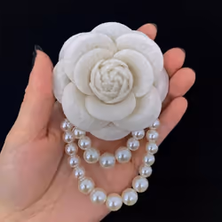 1pc Jewelry Gift Brooch Pin Pearl Tassel Vintage Camellia Flower Fabric Corsage Women&apos;s - beige
