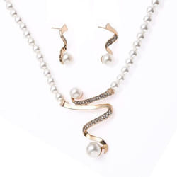 Rhinestone Faux Pearl Beaded Necklace Stud Earrings Bridal Wedding Jewelry Set