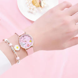 Cartoon Pattern Quartz Watch And Bracelet - Pink