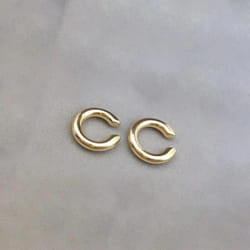 Unique Fake Piercing Metal Ear Clips Asymmetry Round Cartilage Ear Clip For Women Girl Fashion Ear Cuff Jewelry Gift - Gold